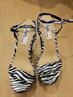 Sofia by Sofia Vergara Zebra-Print Ankle Strap Heels - Black & White